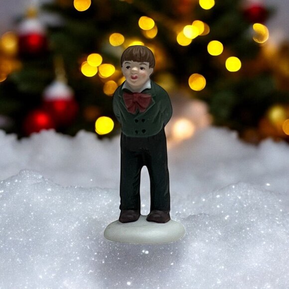 Dept 56 Pip from Great Expectations Satis Manor - Loose Figurine from 1998 - Picture 1 of 6